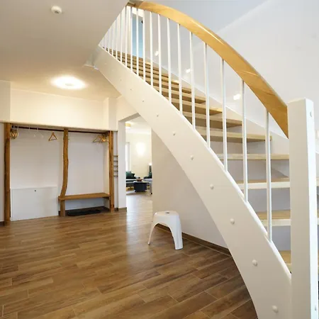 Meermaid Mit Schwimmbad Hohen Wieschendorf