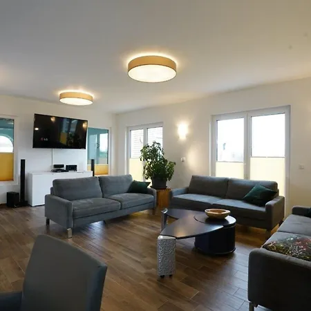 Meermaid Mit Schwimmbad 펜션