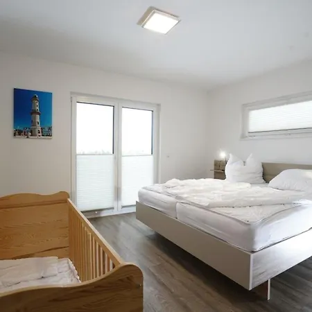 Holiday home Meermaid Mit Schwimmbad Hohen Wieschendorf